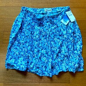 NWT women’s small Abound blue floral skirt